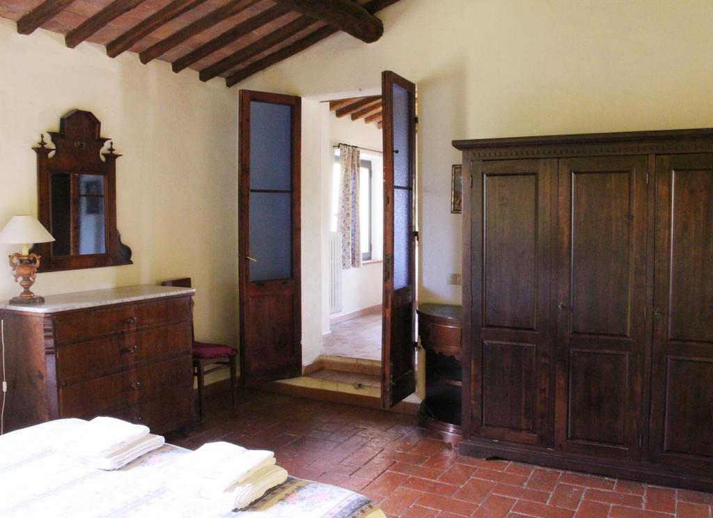 Agriturismo La Grotta Di Montecchino Siena Buitenkant foto