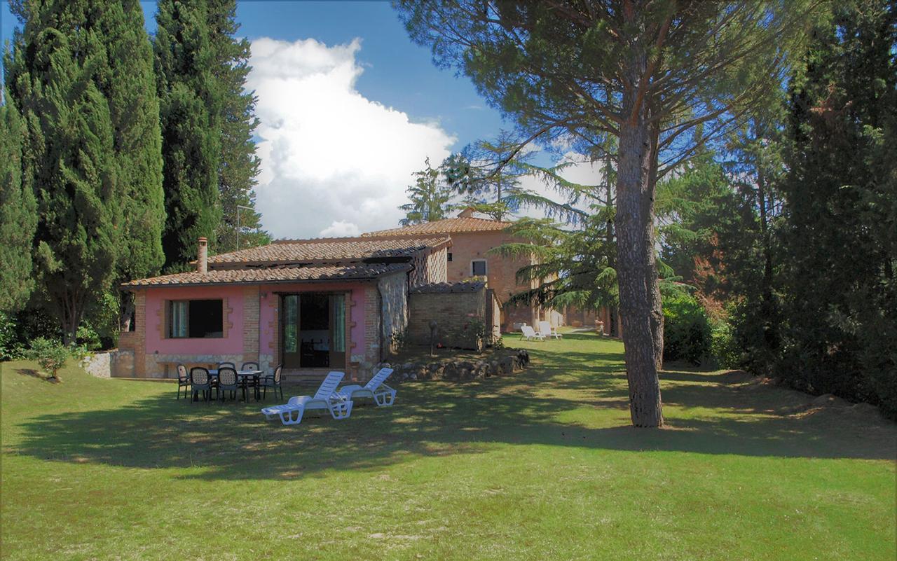 Agriturismo La Grotta Di Montecchino Siena Buitenkant foto