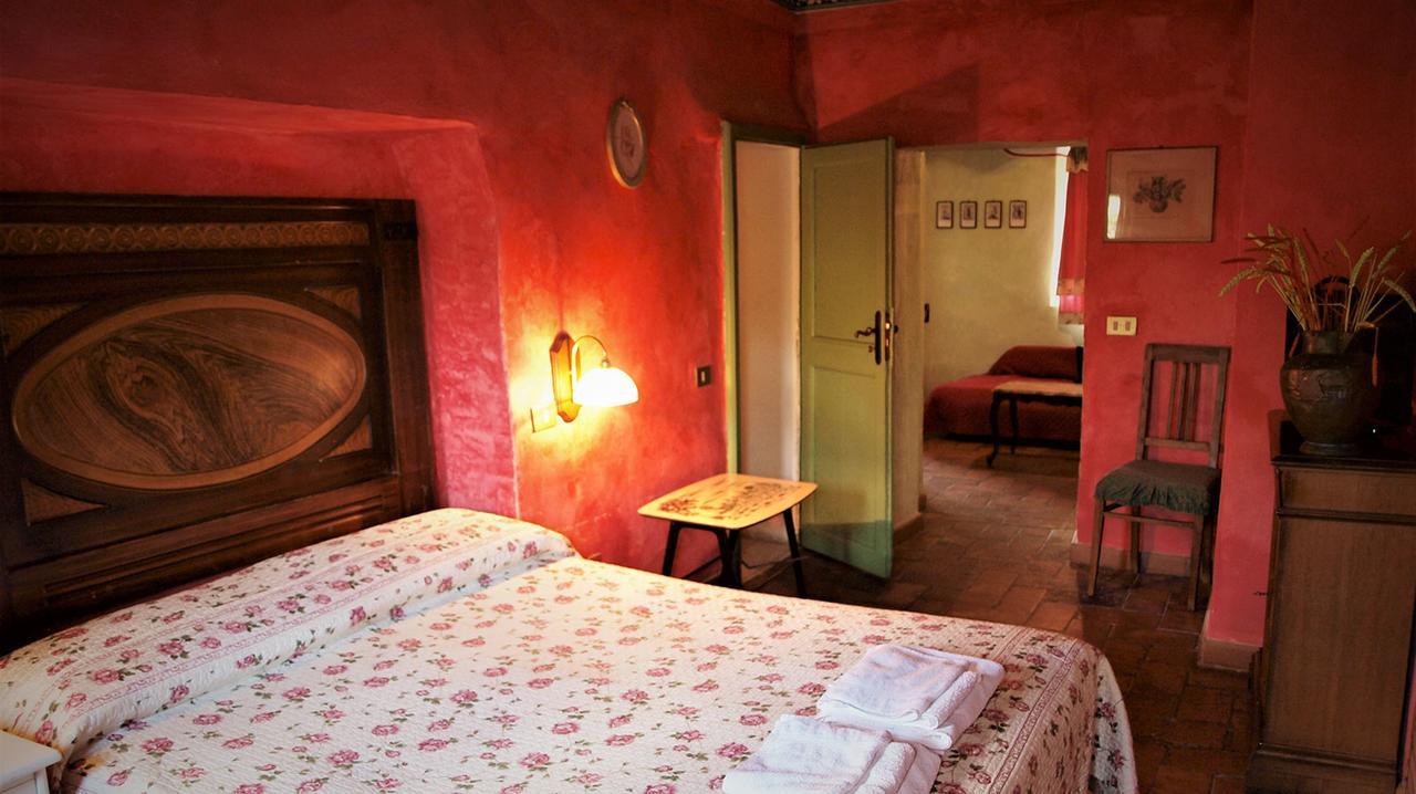 Agriturismo La Grotta Di Montecchino Siena Buitenkant foto