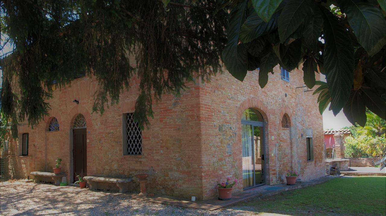 Agriturismo La Grotta Di Montecchino Siena Buitenkant foto