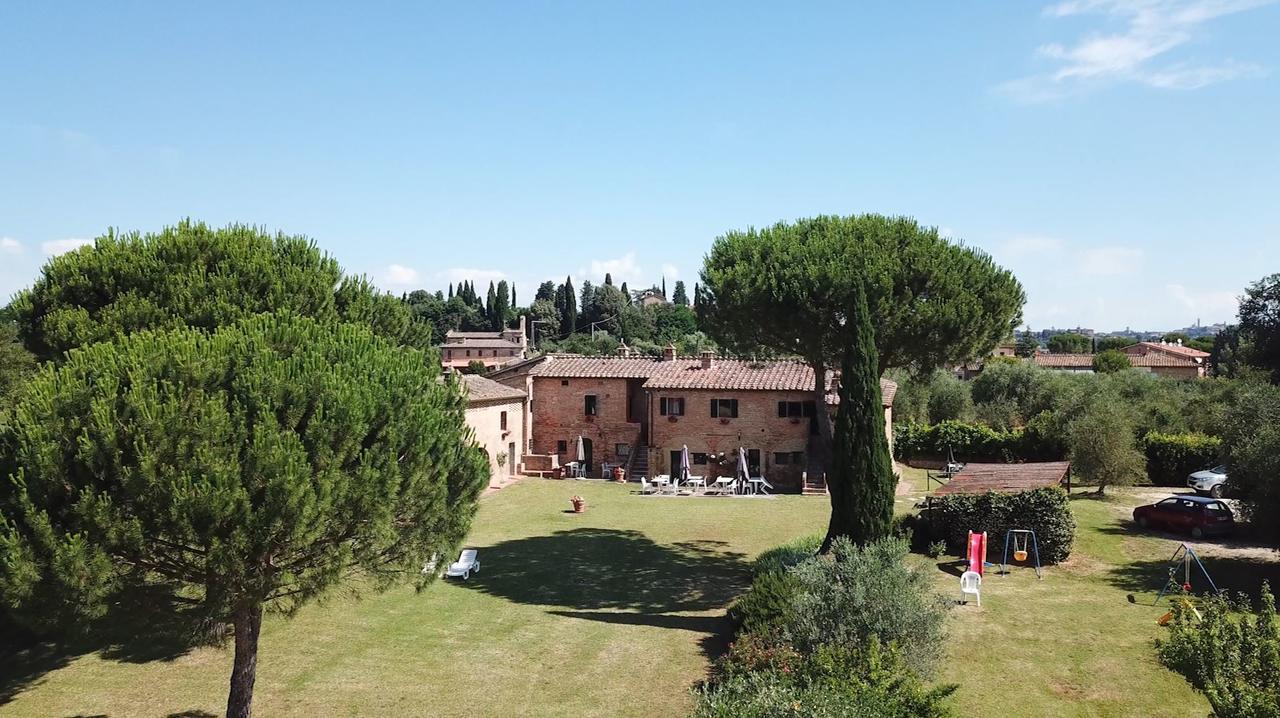 Agriturismo La Grotta Di Montecchino Siena Buitenkant foto
